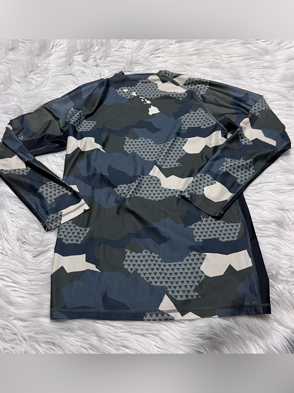 Dahui Hawaii  Men's Long-Sleeve Swim Rash Guard - Navy Camo